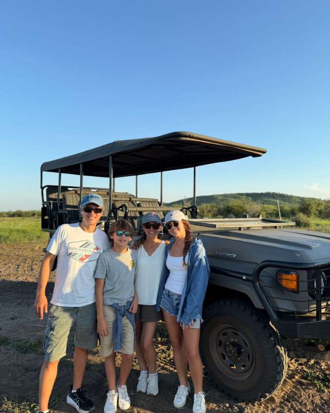 Nanan Travel - Balancing Luxury & Wilderness in African Safaris _ Ultimate Guide-clients on a safari-honeymoon